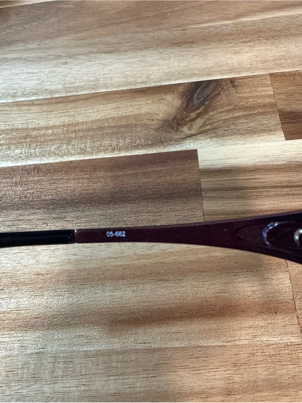 Oakley Dart Women’s Sunglasses - Purple Metal Frame Bronze Lens - Picture 4 of 5